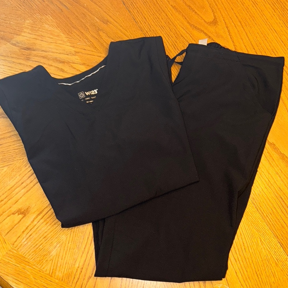 Womens Wink scrubs set